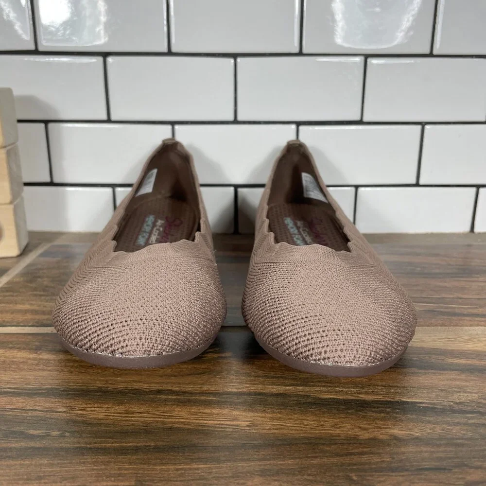 Skechers Cleo 2.0 Love Spell Shoes Womens Size 7 Mocha Stretch Fit Ballet Flats